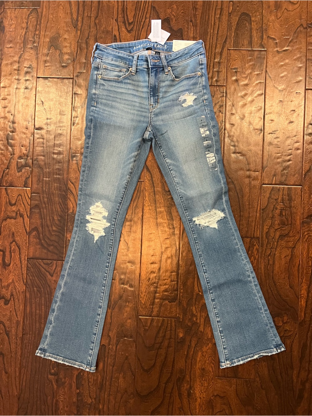 NWT* Skinny Kick - American Eagle  Blue Distressed bootcut Jeans